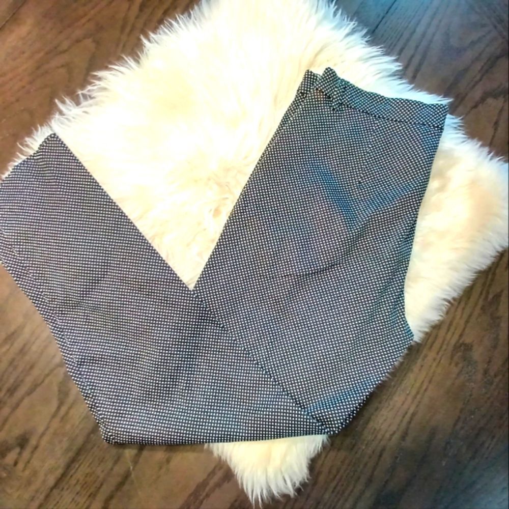 H&M Black and White Cropped Ankle Pants